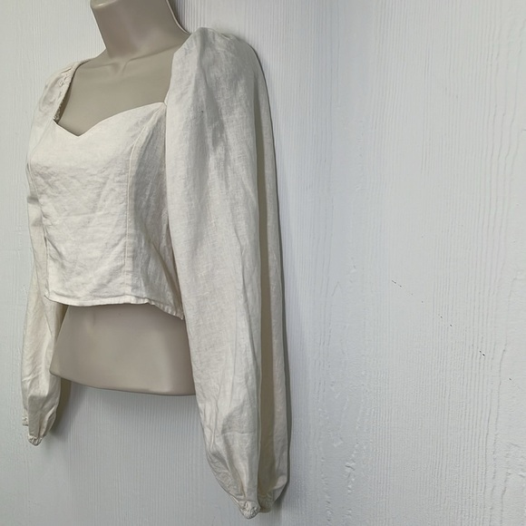 Forever 21 - Ivory Linen Blend Puffed Sleeve Heart Neckline Crop Size Medium - Picture 5 of 11